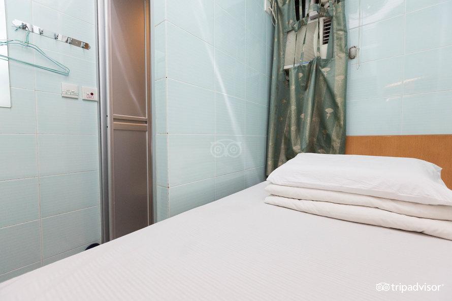 Oi Suen Guesthouse Hong Kong Bagian luar foto