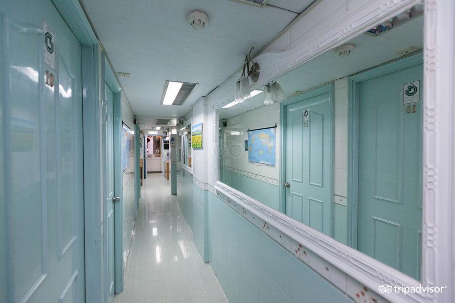 Oi Suen Guesthouse Hong Kong Bagian luar foto