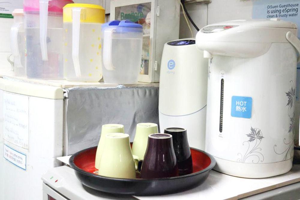 Oi Suen Guesthouse Hong Kong Bagian luar foto